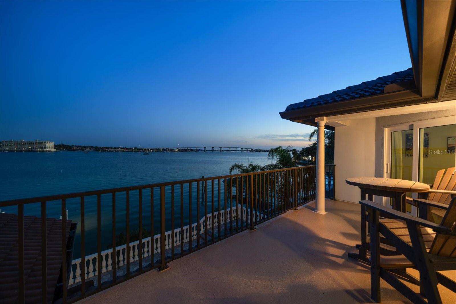 TB8381417 Property Photo