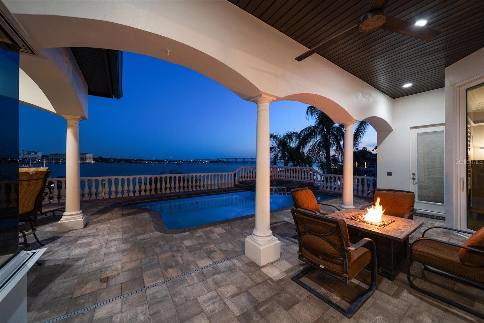 TB8381417 Property Photo