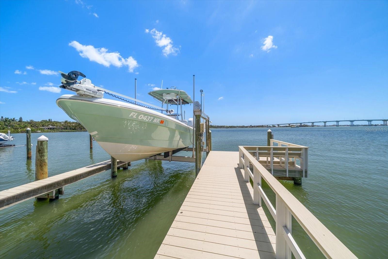 TB8381417 Property Photo