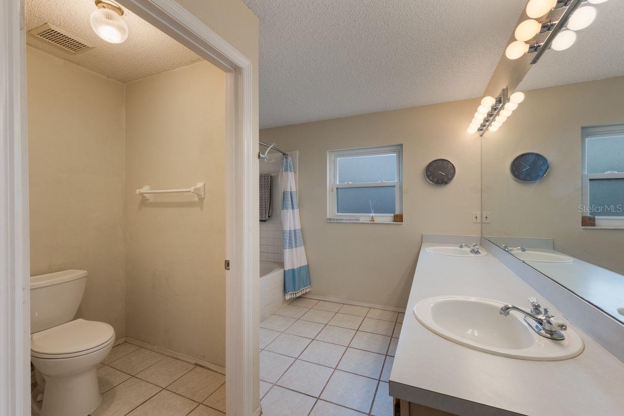 1010 SUGARBERRY TRL, OVIEDO, FL, 32765