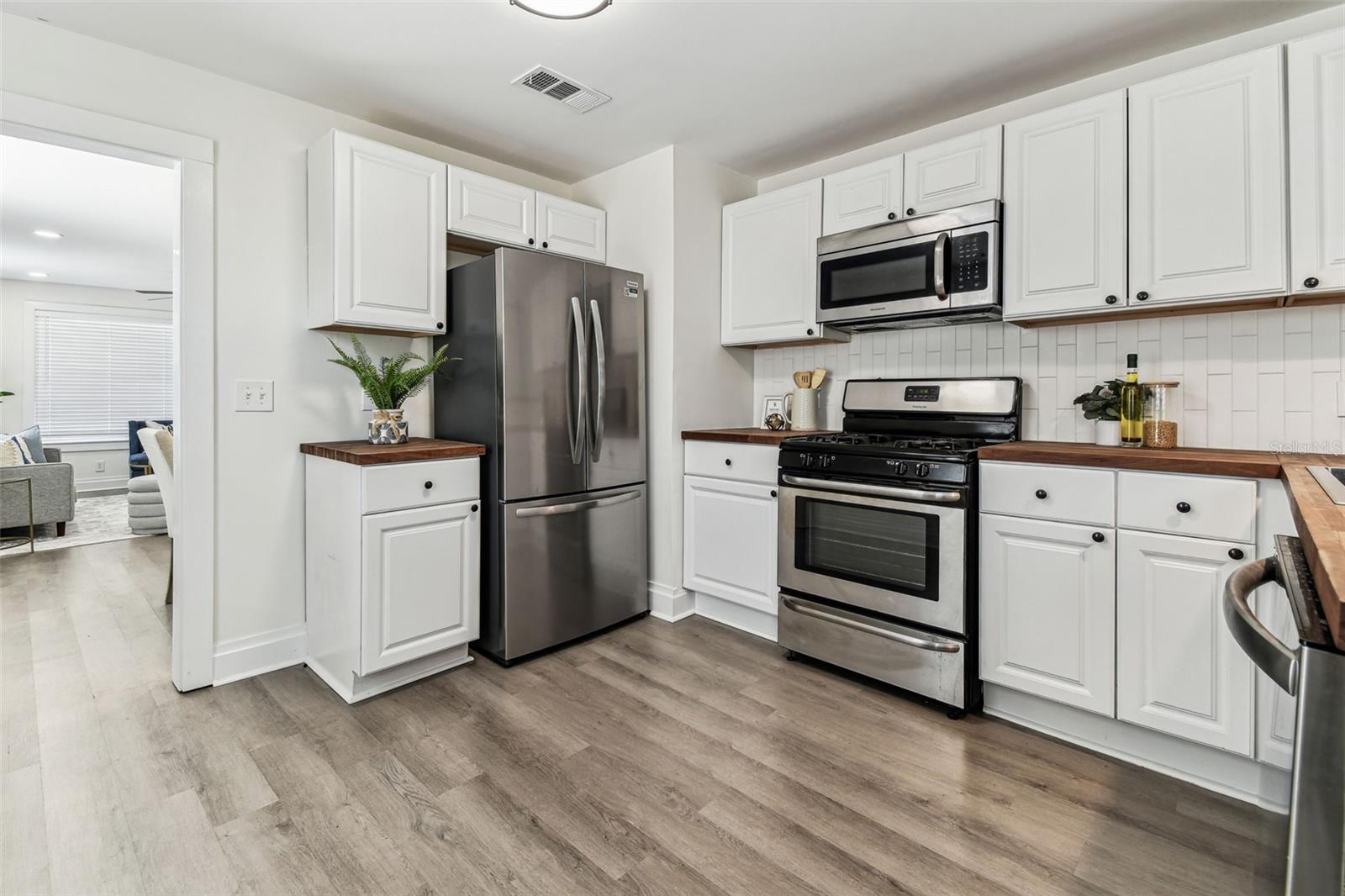 3806 N TAMPA ST, TAMPA, FL, 33603