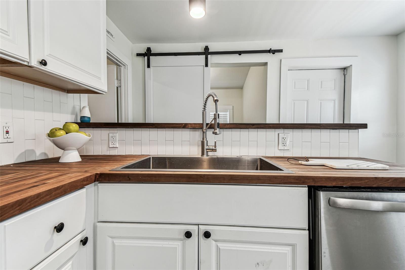 3806 N TAMPA ST, TAMPA, FL, 33603