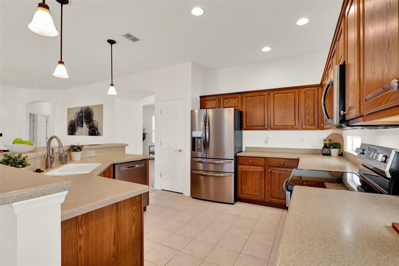 112 OVERTON GARDENS LANE, DELAND, FL, 32724