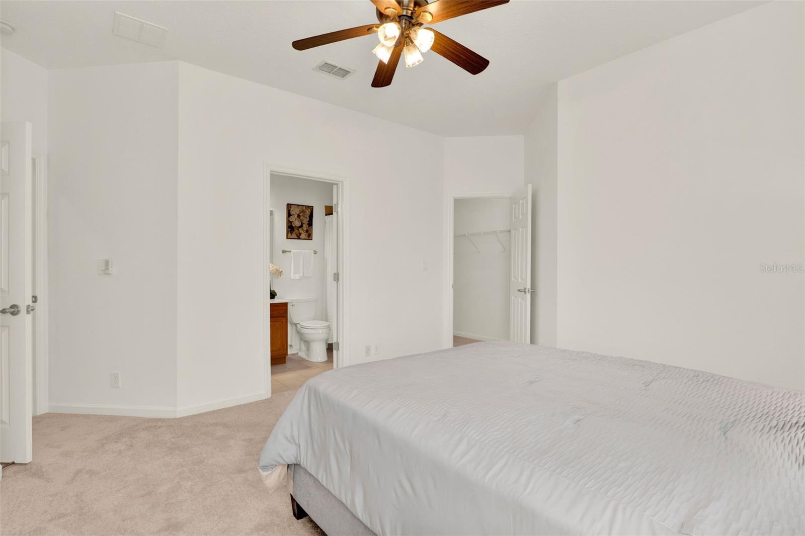 112 OVERTON GARDENS LANE, DELAND, FL, 32724