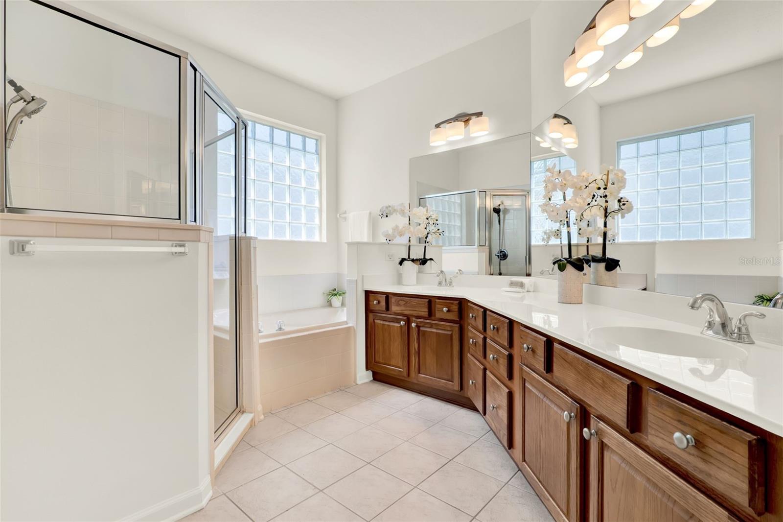 112 OVERTON GARDENS LANE, DELAND, FL, 32724