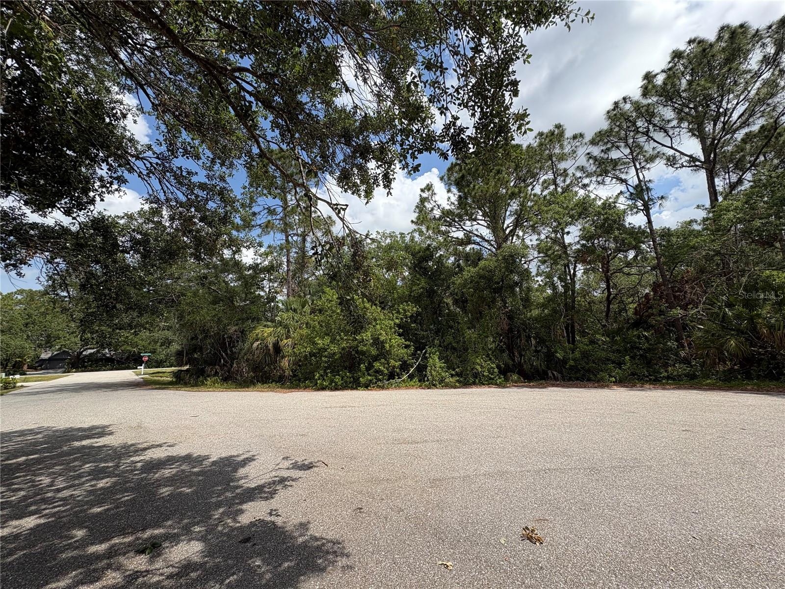 MUIRWOOD CT, SARASOTA, FL, 34243