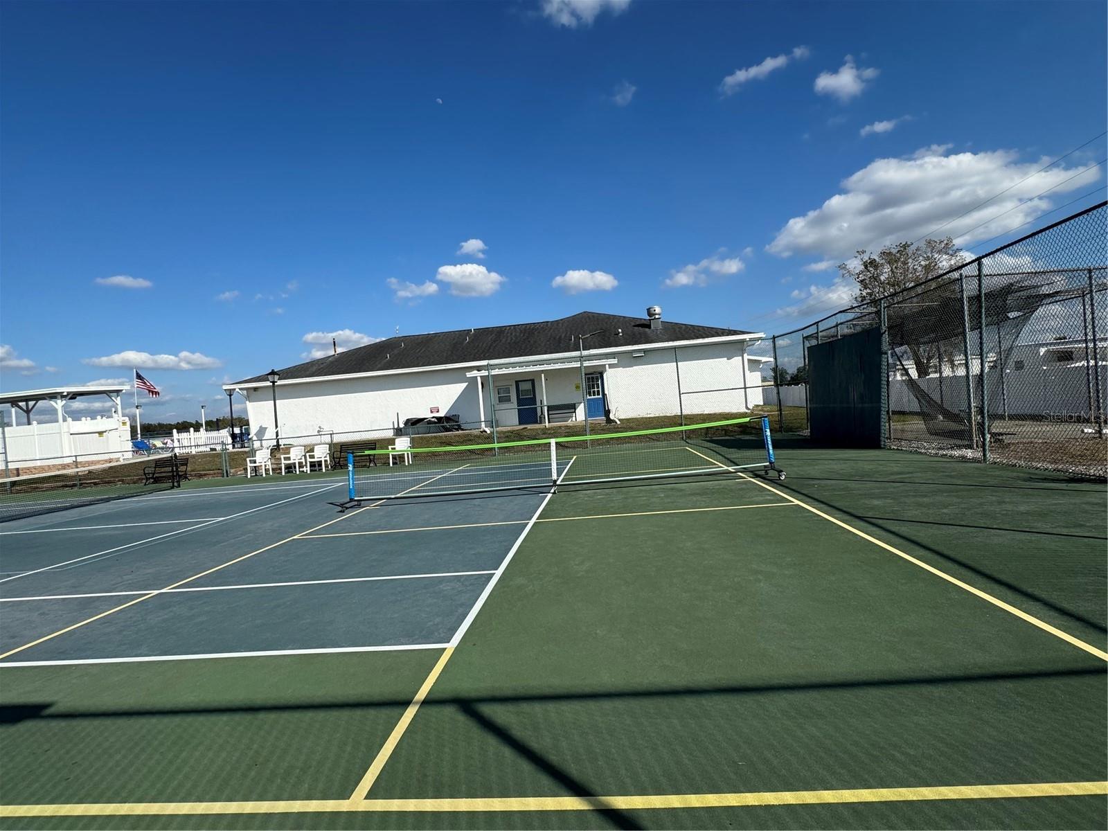 TB8381477 Property Photo