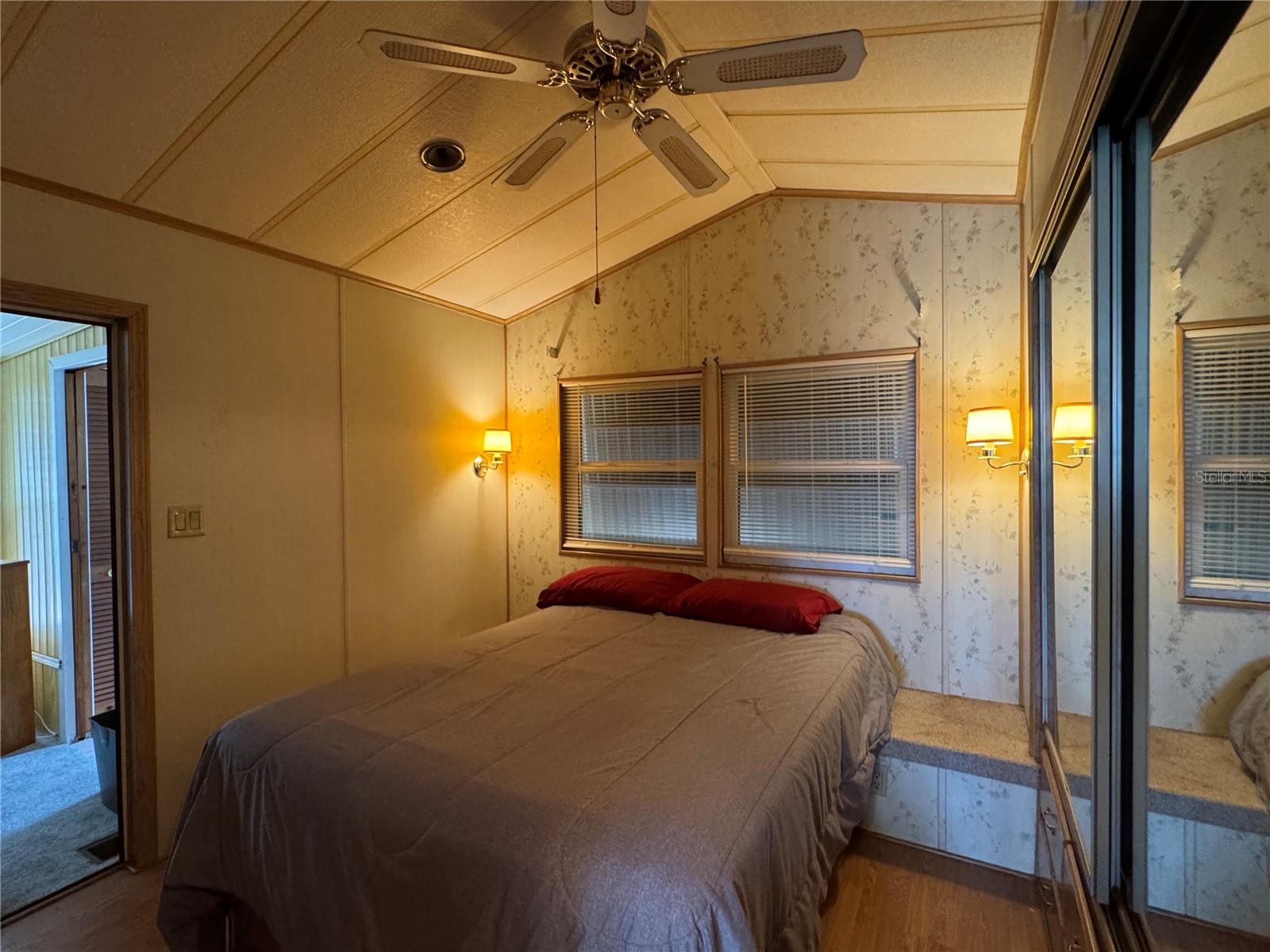 TB8381477 Property Photo