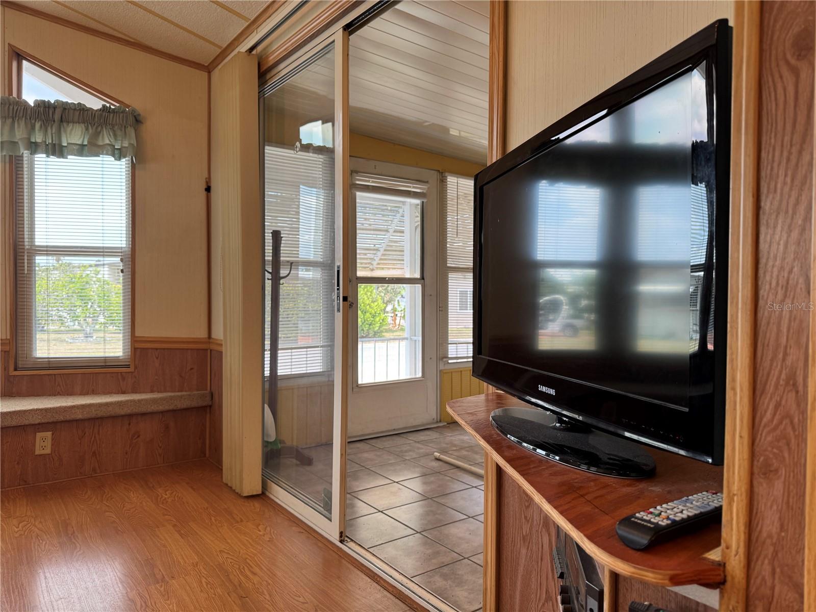 TB8381477 Property Photo