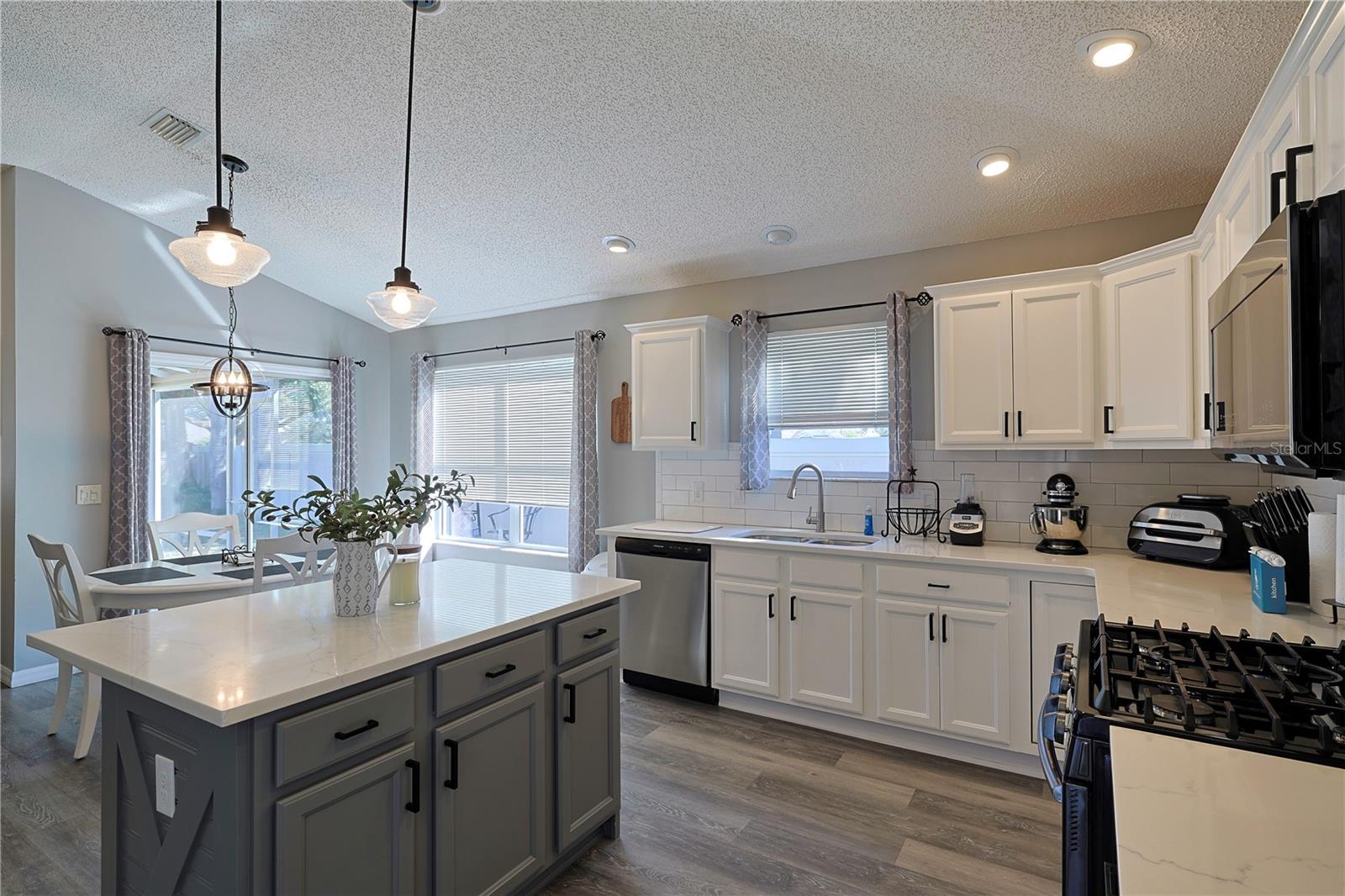 1451 ROSEDALE WAY, THE VILLAGES, FL, 32162