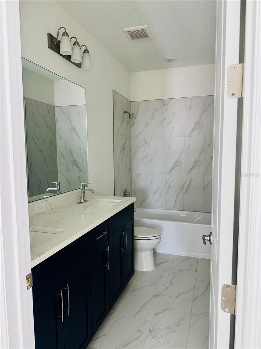 184 EAGLESTON LN, SARASOTA, FL, 34240