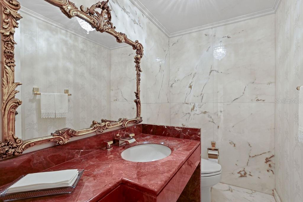 PR9113373 Property Photo