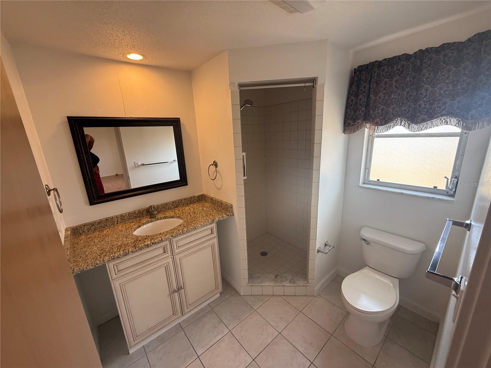 635 W TARPON BLVD NW, PORT CHARLOTTE, FL, 33952