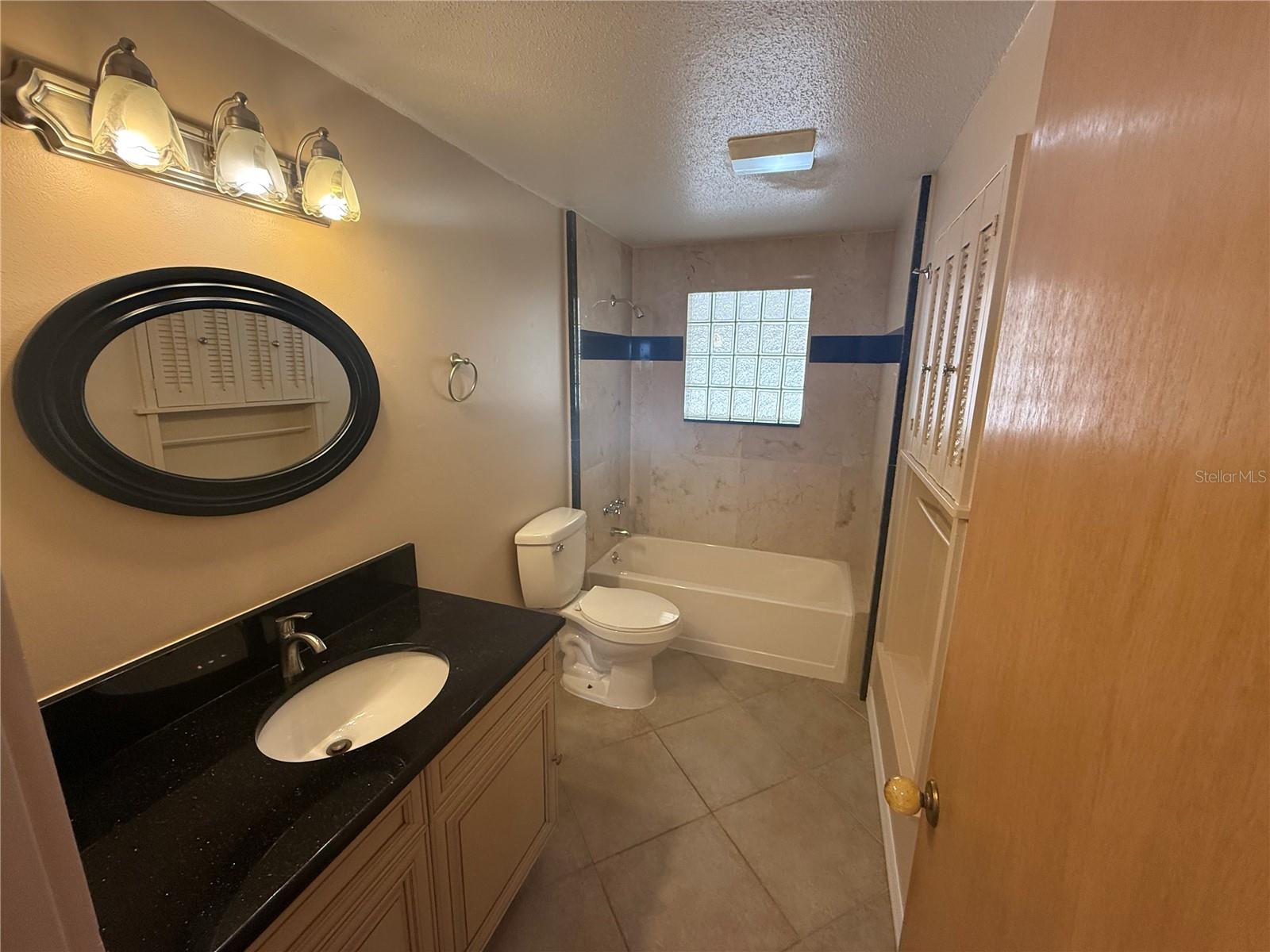 635 W TARPON BLVD NW, PORT CHARLOTTE, FL, 33952