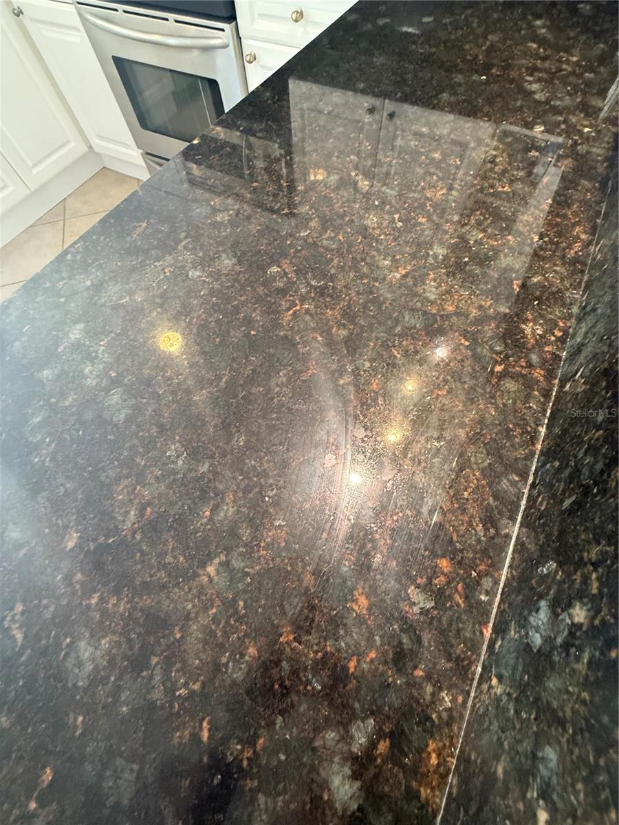 635 W TARPON BLVD NW, PORT CHARLOTTE, FL, 33952