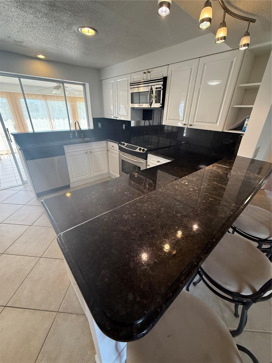 635 W TARPON BLVD NW, PORT CHARLOTTE, FL, 33952