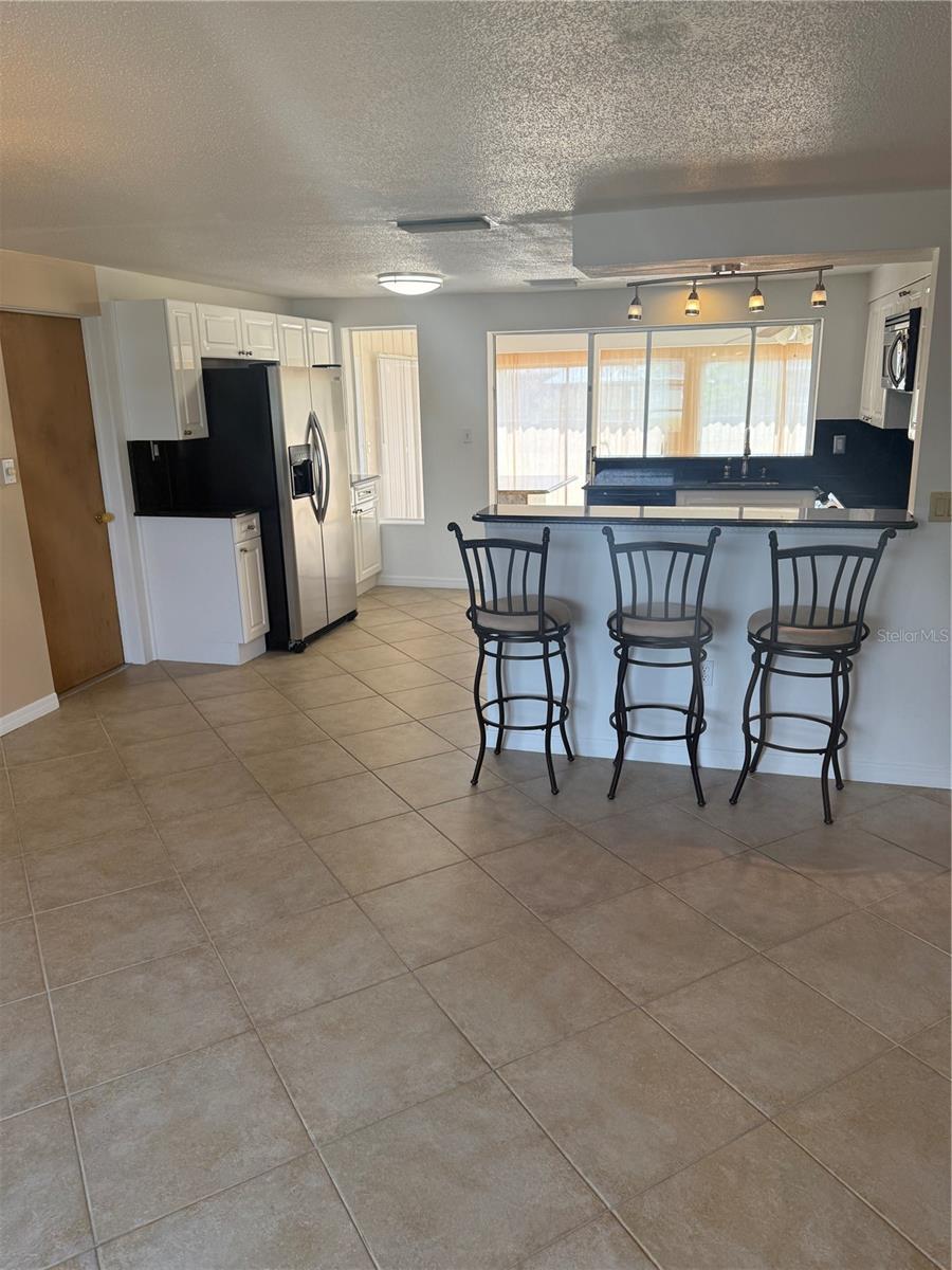 635 W TARPON BLVD NW, PORT CHARLOTTE, FL, 33952