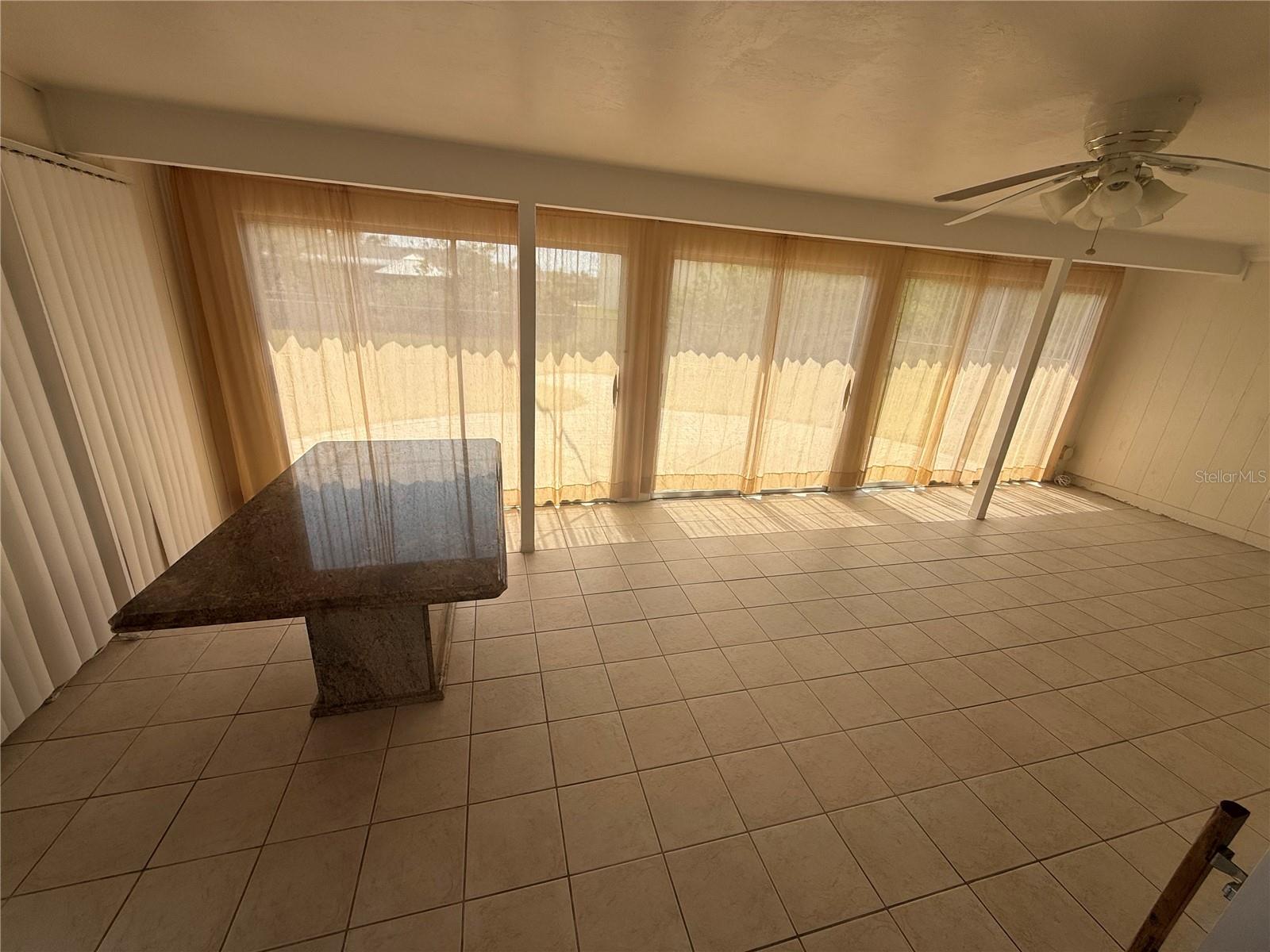 635 W TARPON BLVD NW, PORT CHARLOTTE, FL, 33952