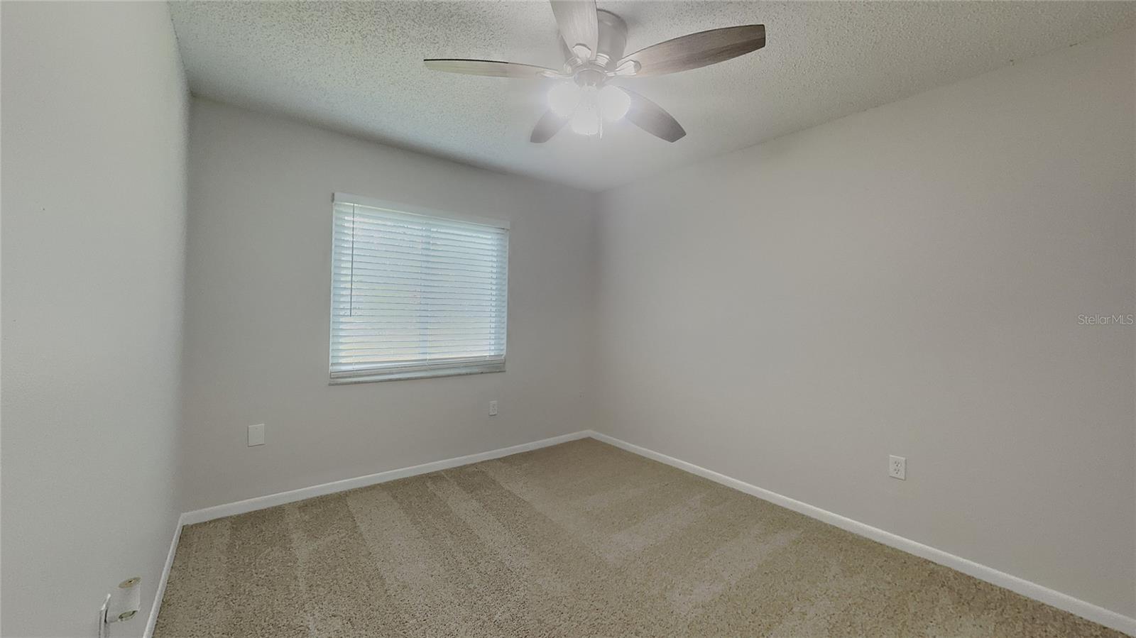 2105 OAKVIEW LN, PLANT CITY, FL, 33566