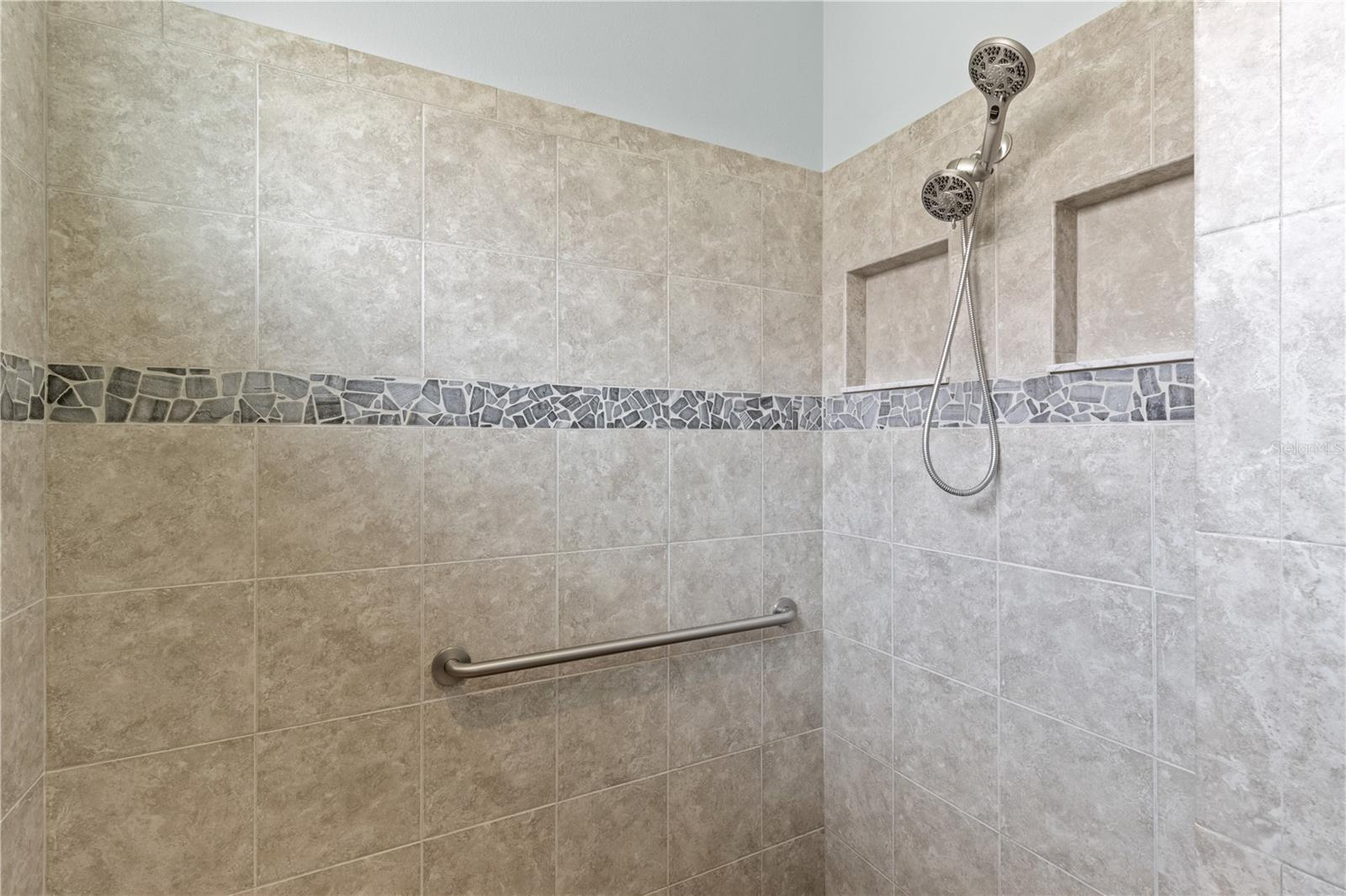 1523 W CAROLINE PATH, LECANTO, FL, 34461