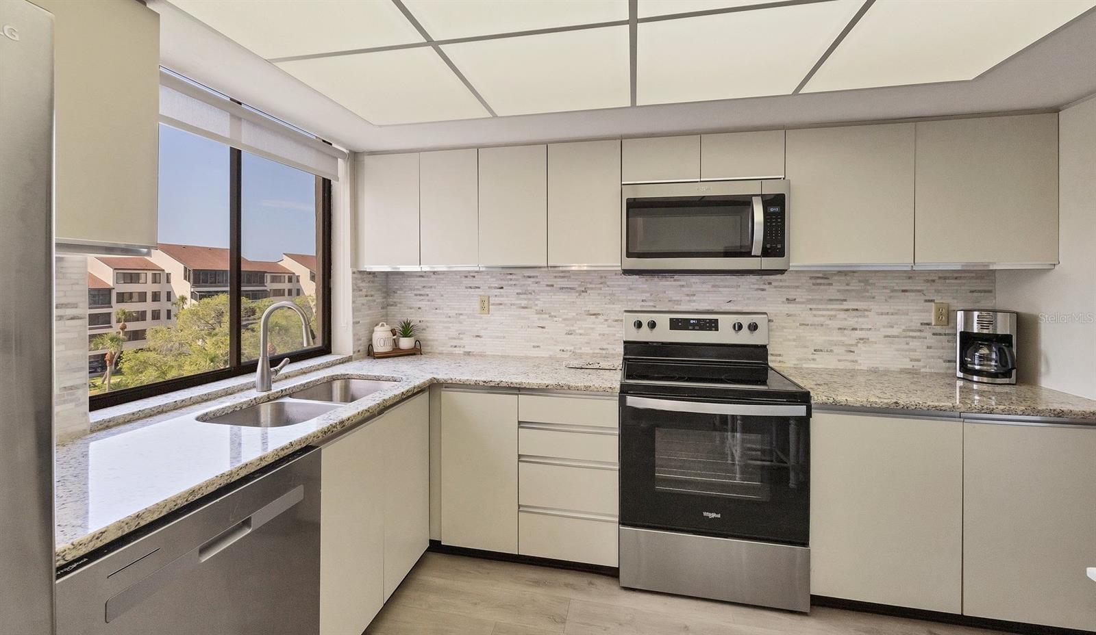 6285 MIDNIGHT PASS RD #403, SARASOTA, FL, 34242