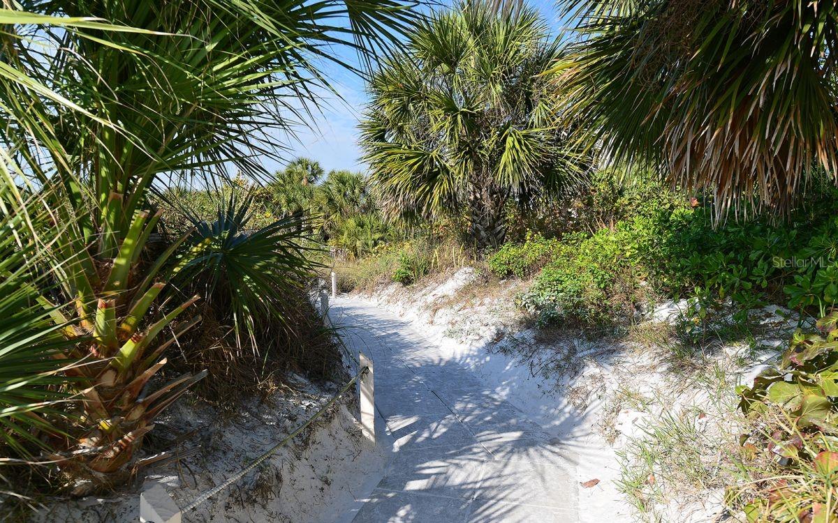 6285 MIDNIGHT PASS RD #403, SARASOTA, FL, 34242