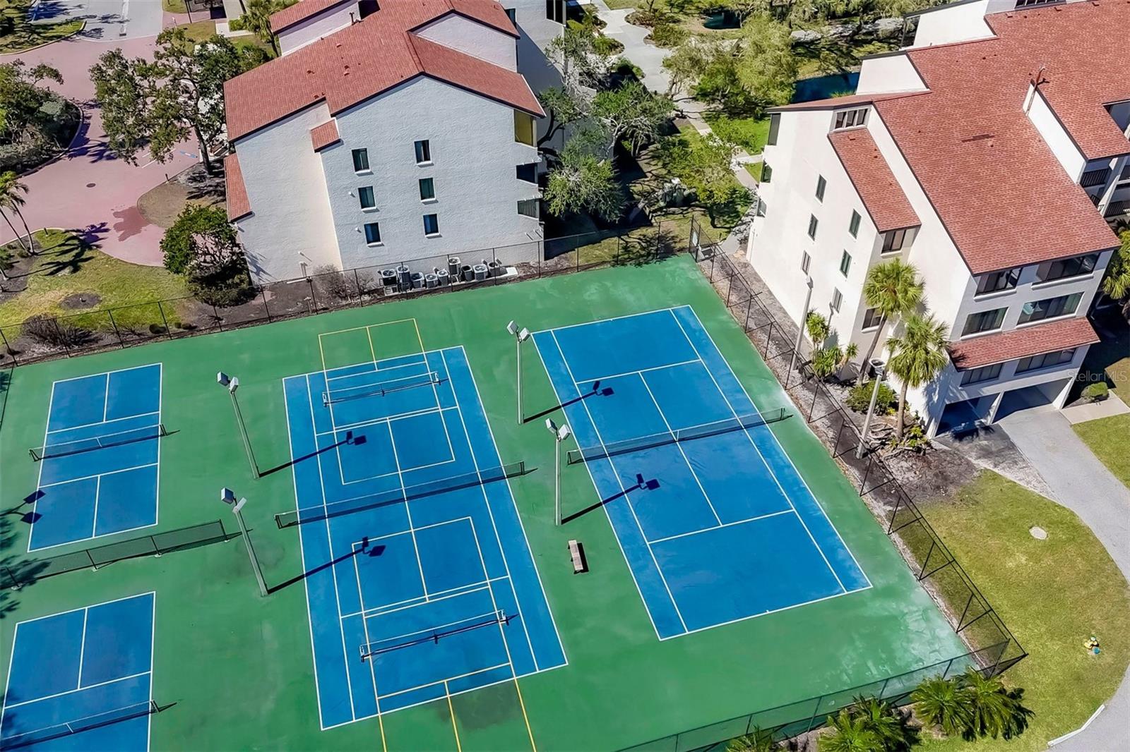 6285 MIDNIGHT PASS RD #403, SARASOTA, FL, 34242