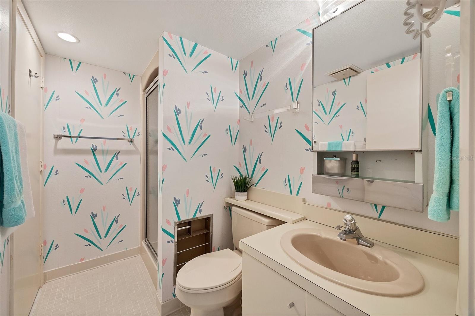 6285 MIDNIGHT PASS RD #403, SARASOTA, FL, 34242