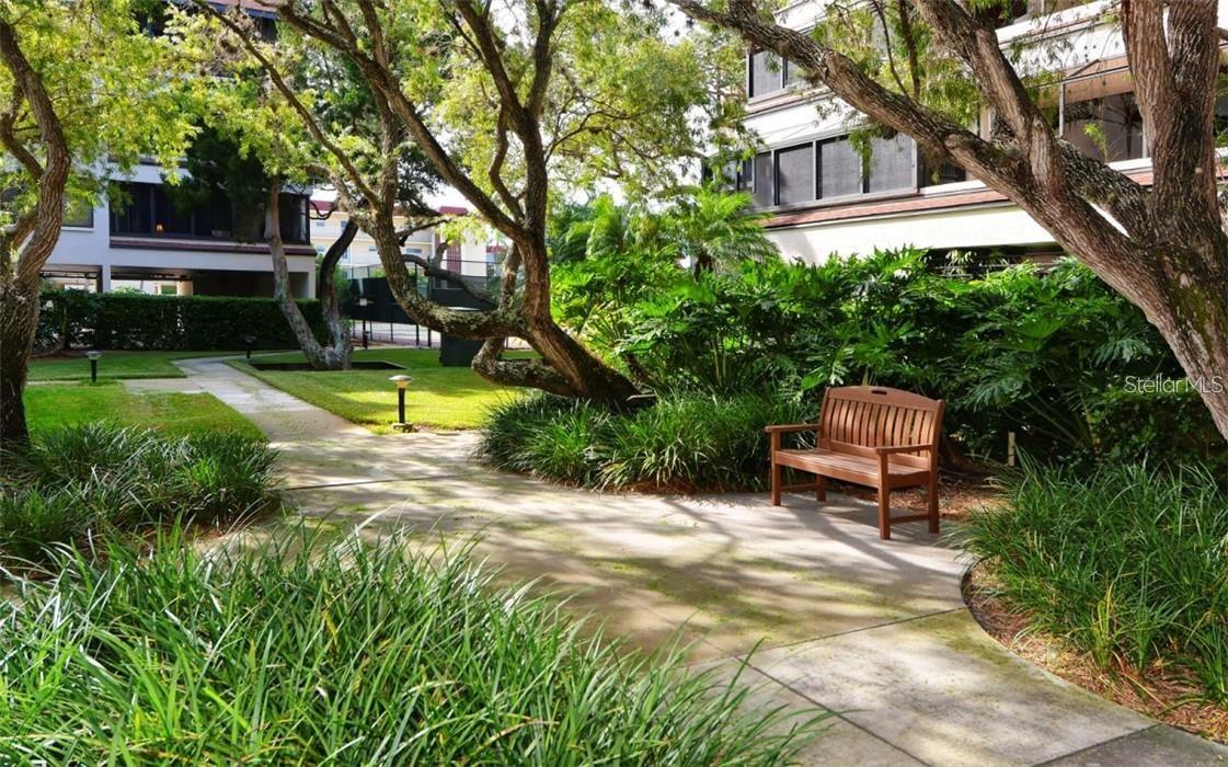 6285 MIDNIGHT PASS RD #403, SARASOTA, FL, 34242