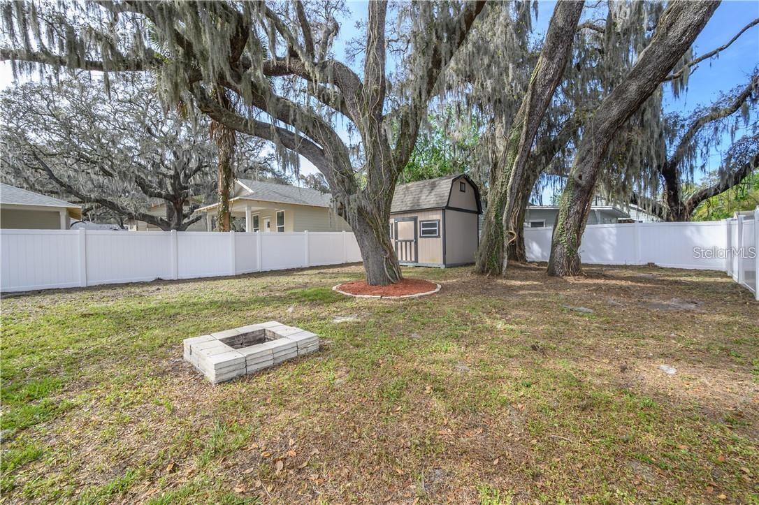 1414 E IDLEWILD AVE, TAMPA, FL, 33604