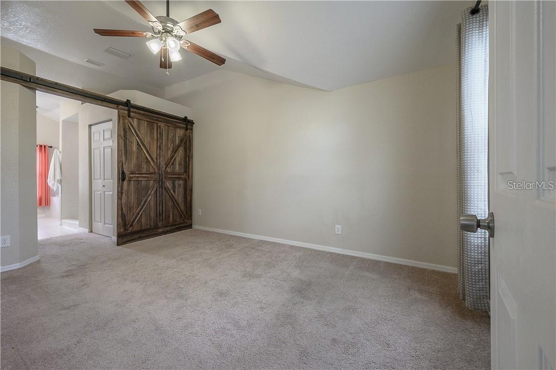 1414 E IDLEWILD AVE, TAMPA, FL, 33604