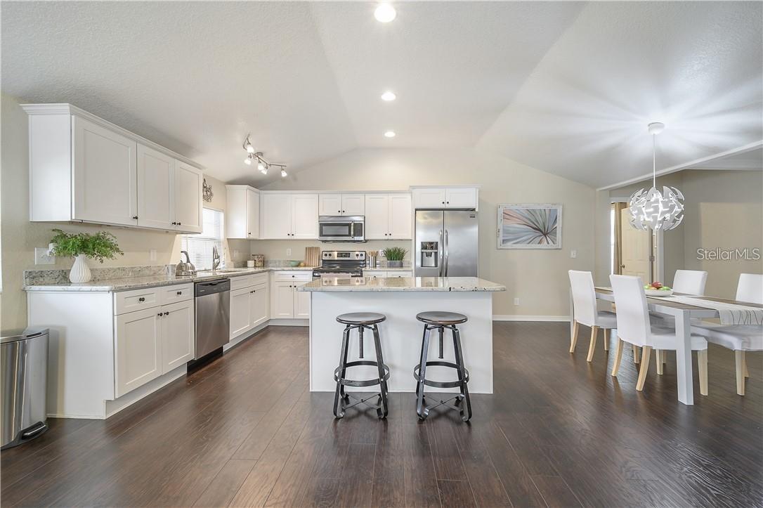 1414 E IDLEWILD AVE, TAMPA, FL, 33604