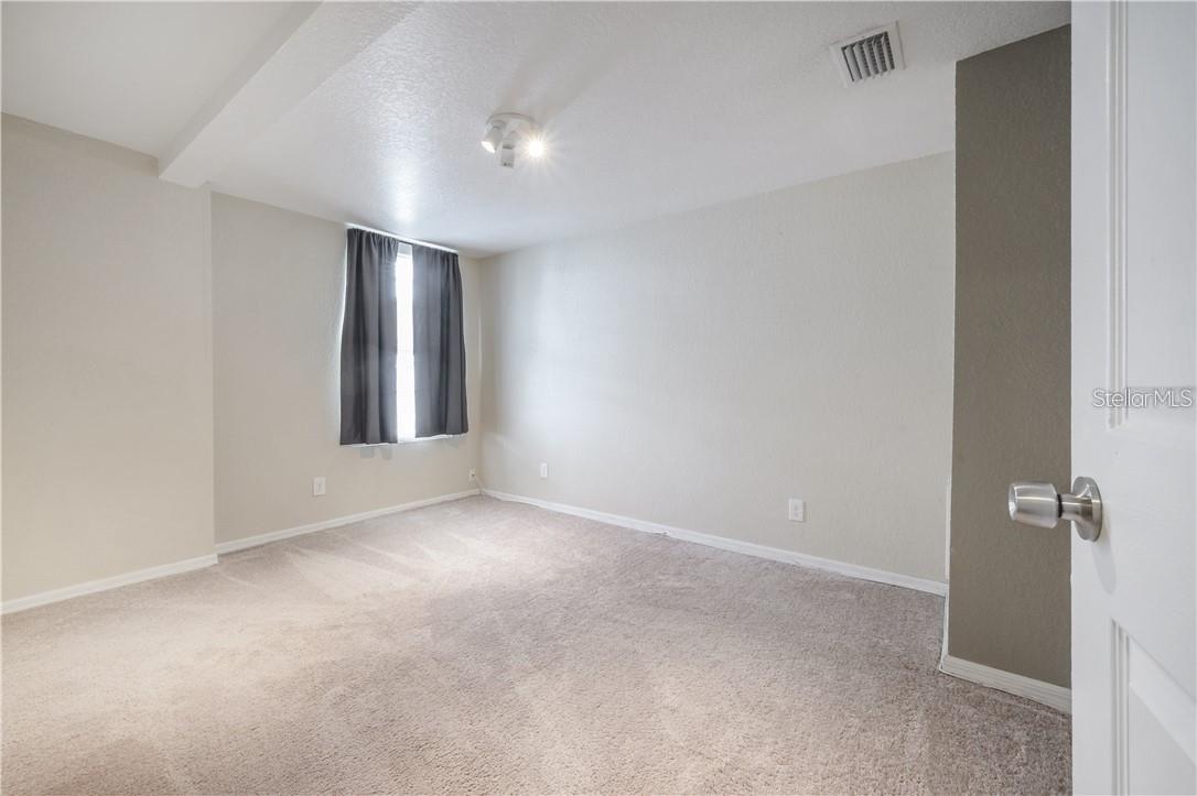 1414 E IDLEWILD AVE, TAMPA, FL, 33604