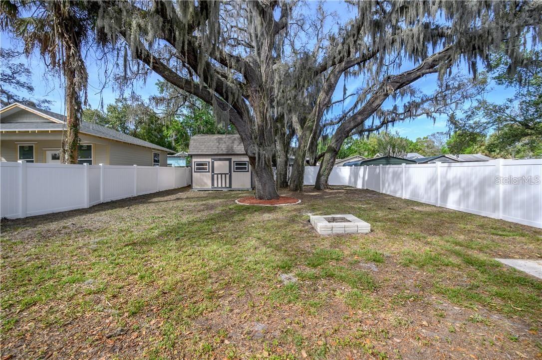 1414 E IDLEWILD AVE, TAMPA, FL, 33604