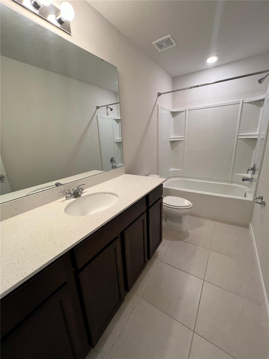 30553 GILBERN RD, WESLEY CHAPEL, FL, 33545