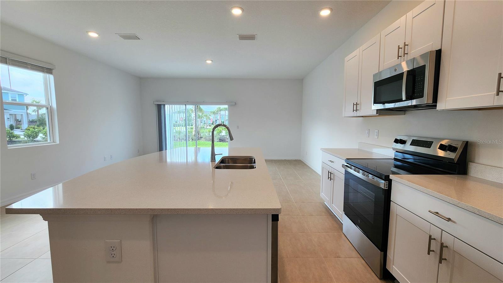 16656 BERGAMO PL, LAKEWOOD RANCH, FL, 34211