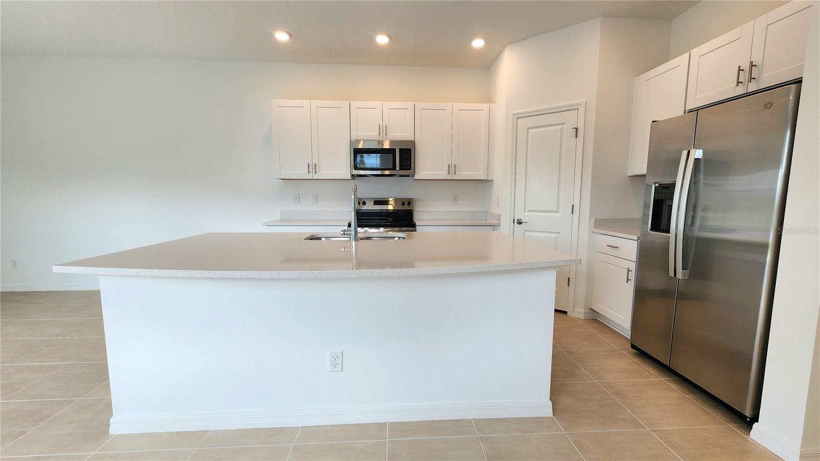 16656 BERGAMO PL, LAKEWOOD RANCH, FL, 34211