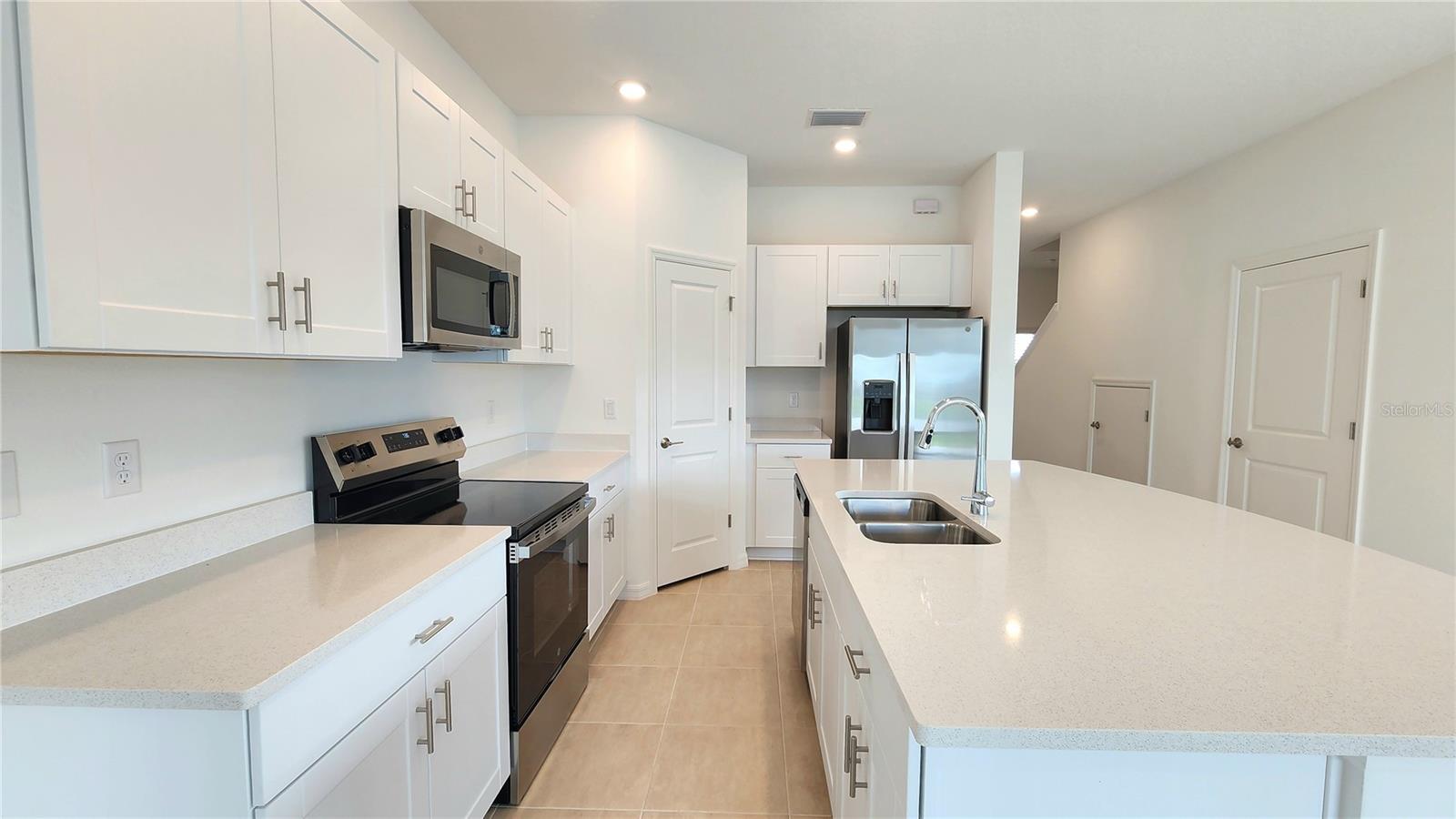 16656 BERGAMO PL, LAKEWOOD RANCH, FL, 34211