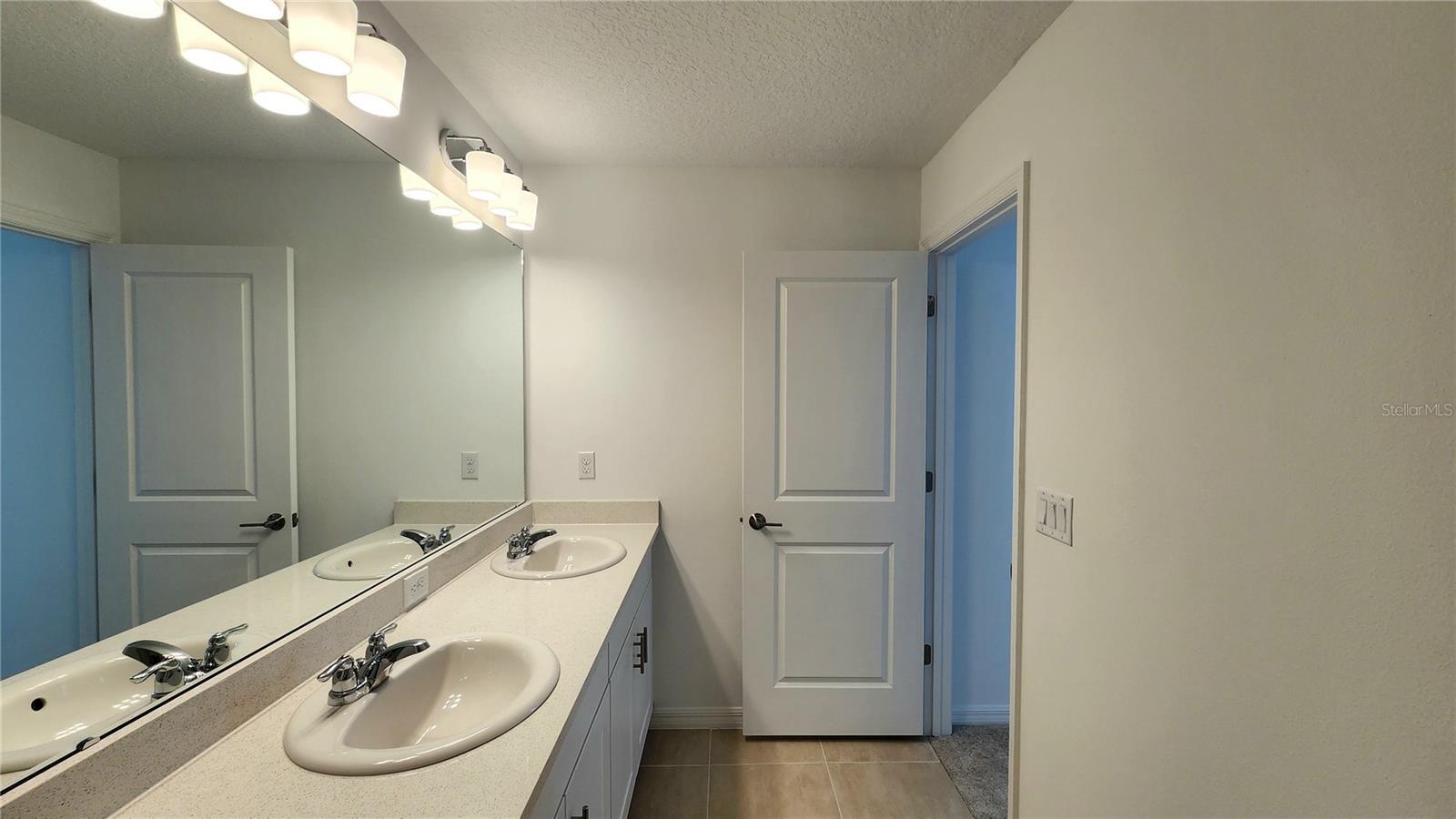 16656 BERGAMO PL, LAKEWOOD RANCH, FL, 34211