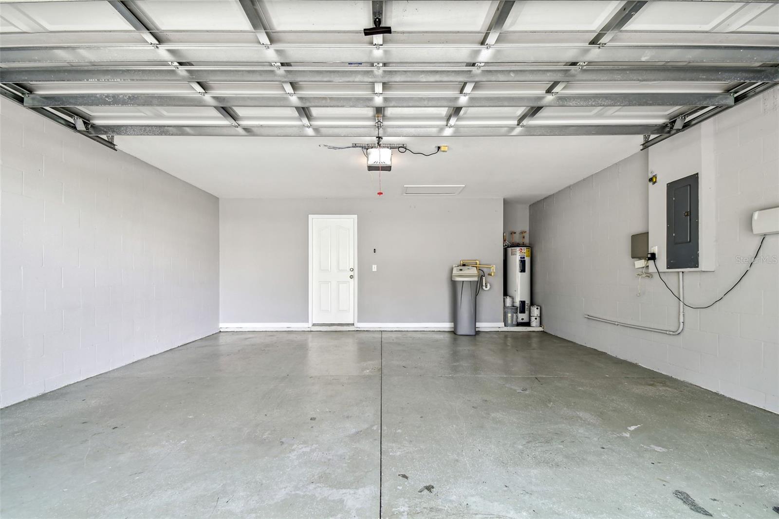 9551 MAXSON DR, LAND O LAKES, FL, 34638