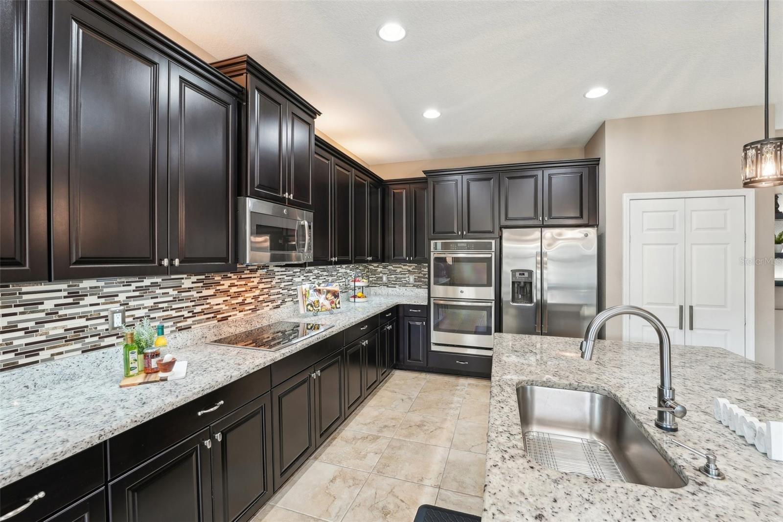 21834 SOUTHERN CHARM DR, LAND O LAKES, FL, 34637