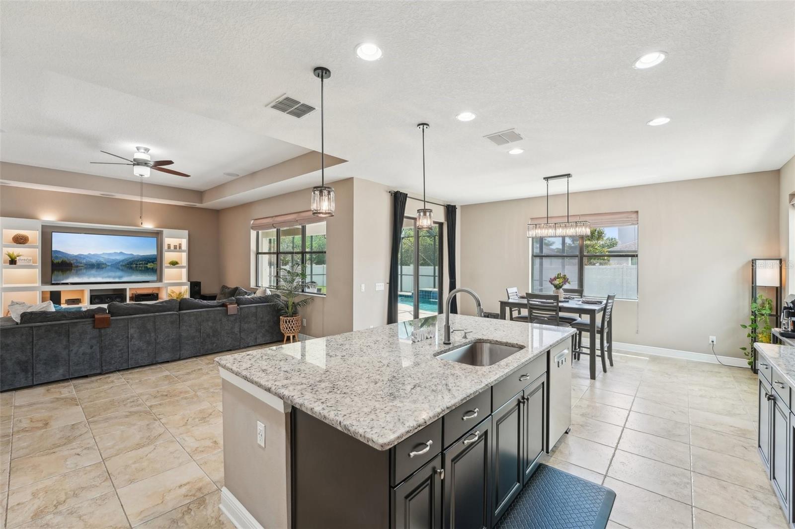 21834 SOUTHERN CHARM DR, LAND O LAKES, FL, 34637