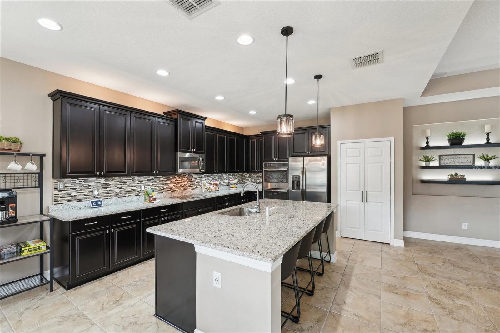 21834 SOUTHERN CHARM DR, LAND O LAKES, FL, 34637