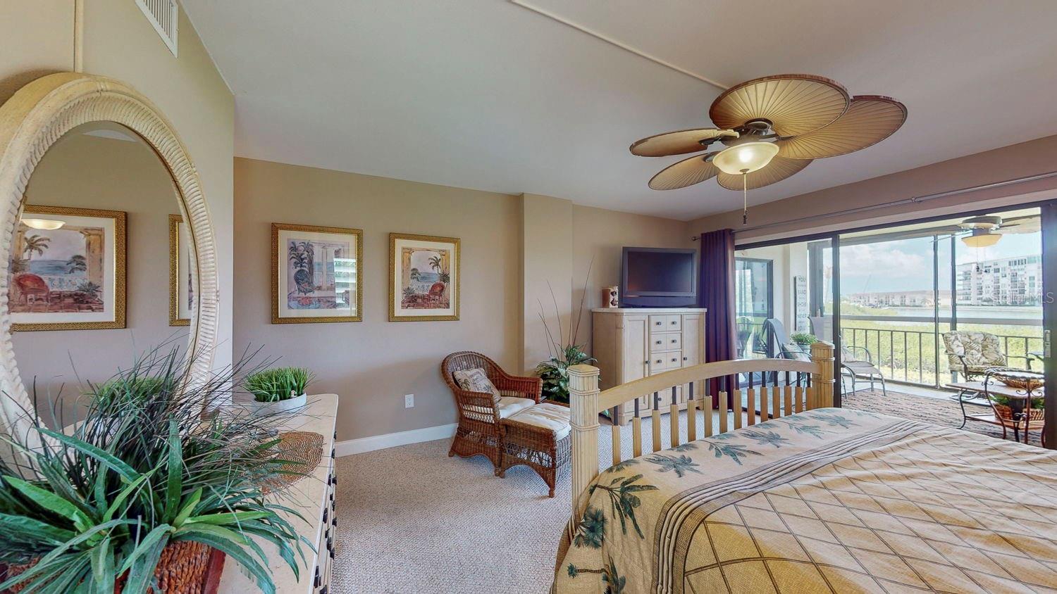 7867 SAILBOAT KEY BLVD S #101, SOUTH PASADENA, FL, 33707