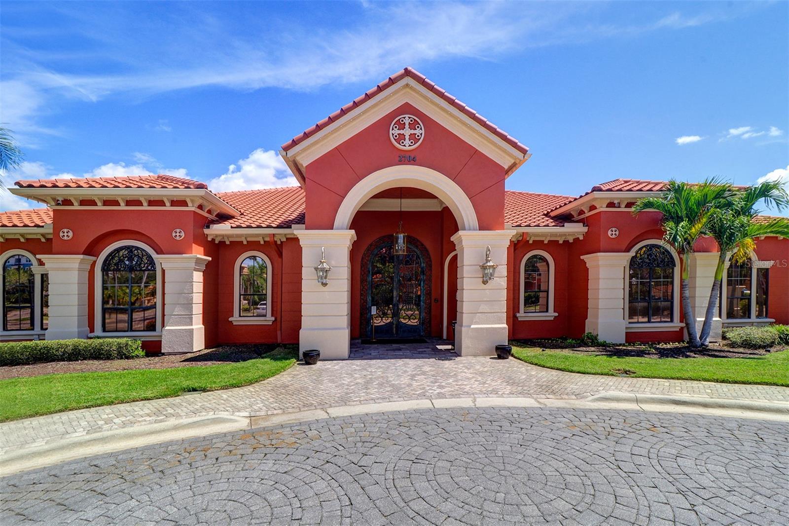 Grand Venezia cluhouse