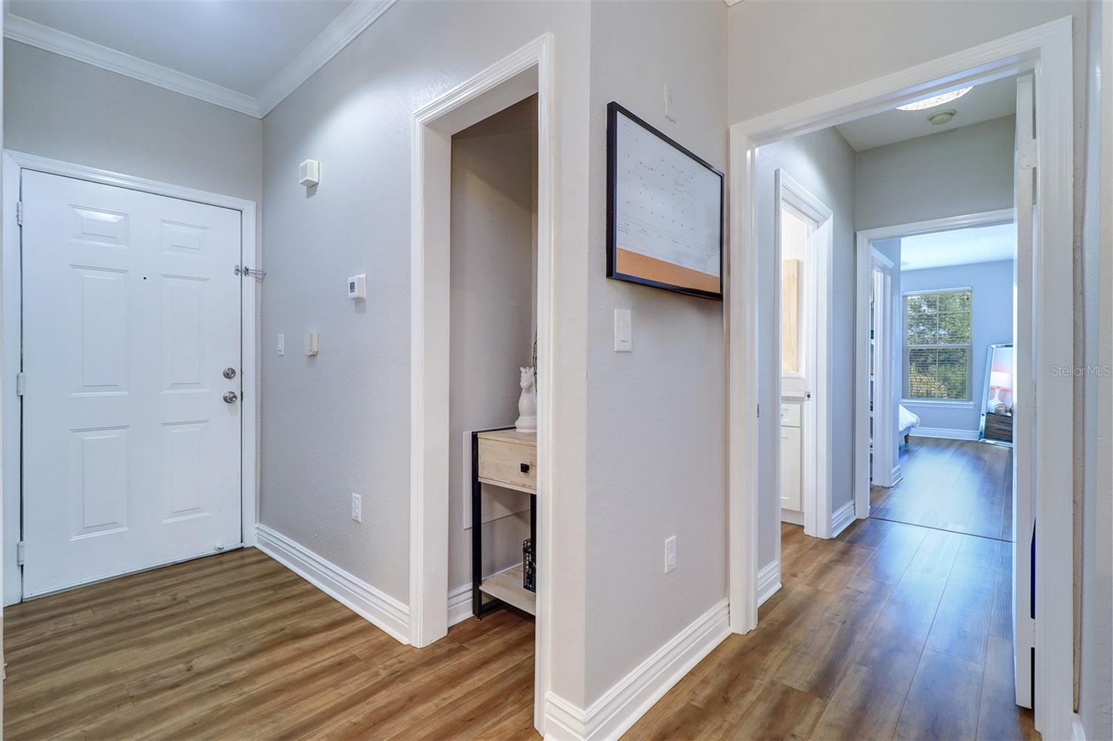 Hall decorative nook that can be converted back into a small hall closet