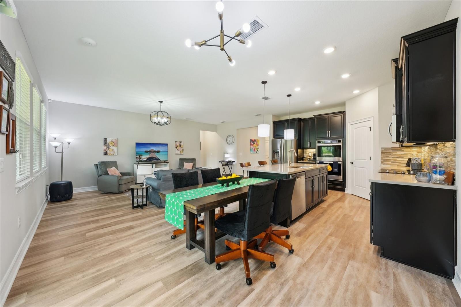 10736 WHITLAND GROVE DR, RIVERVIEW, FL, 33578