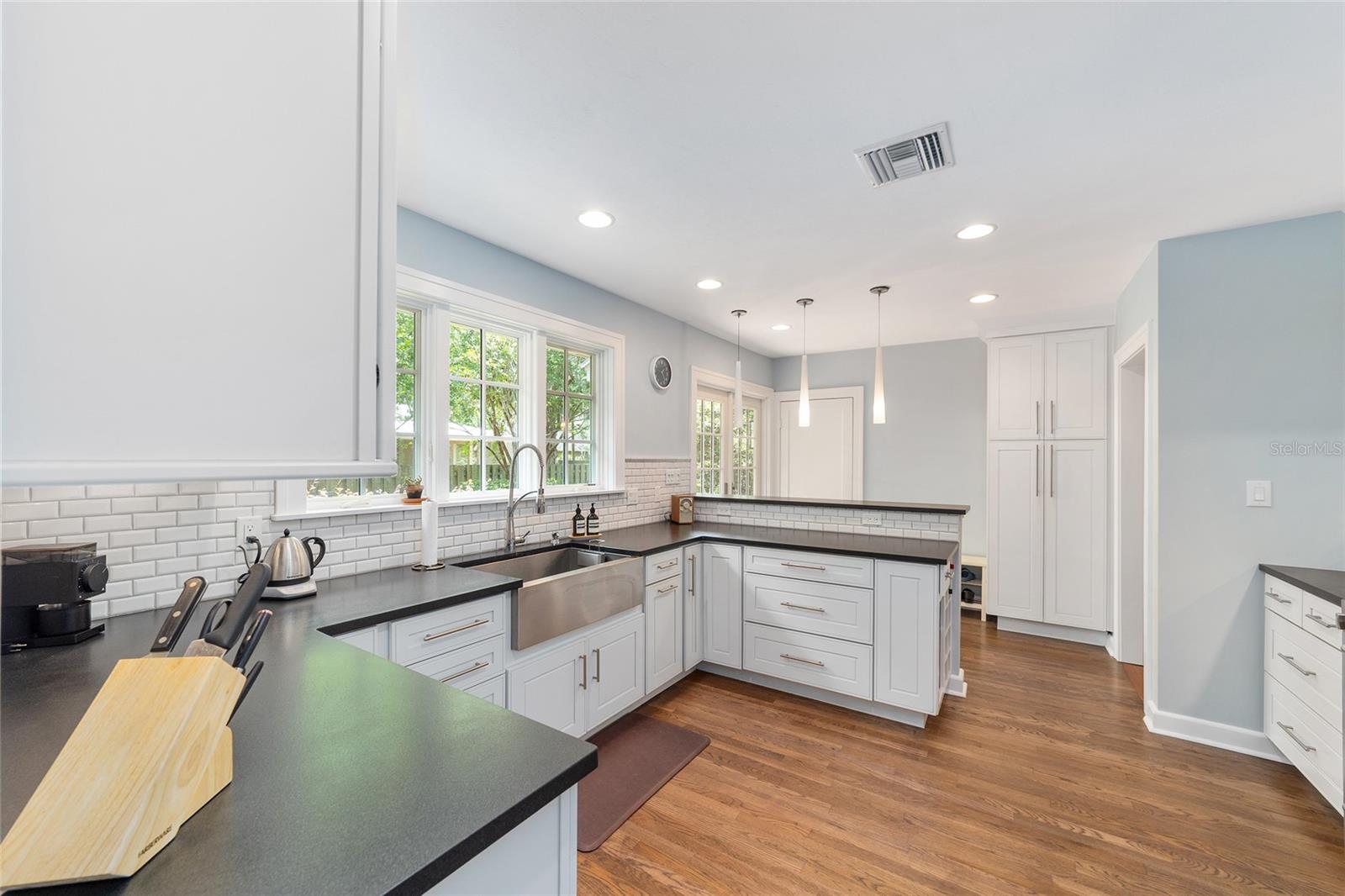 415 NE 5TH AVE, GAINESVILLE, FL, 32601