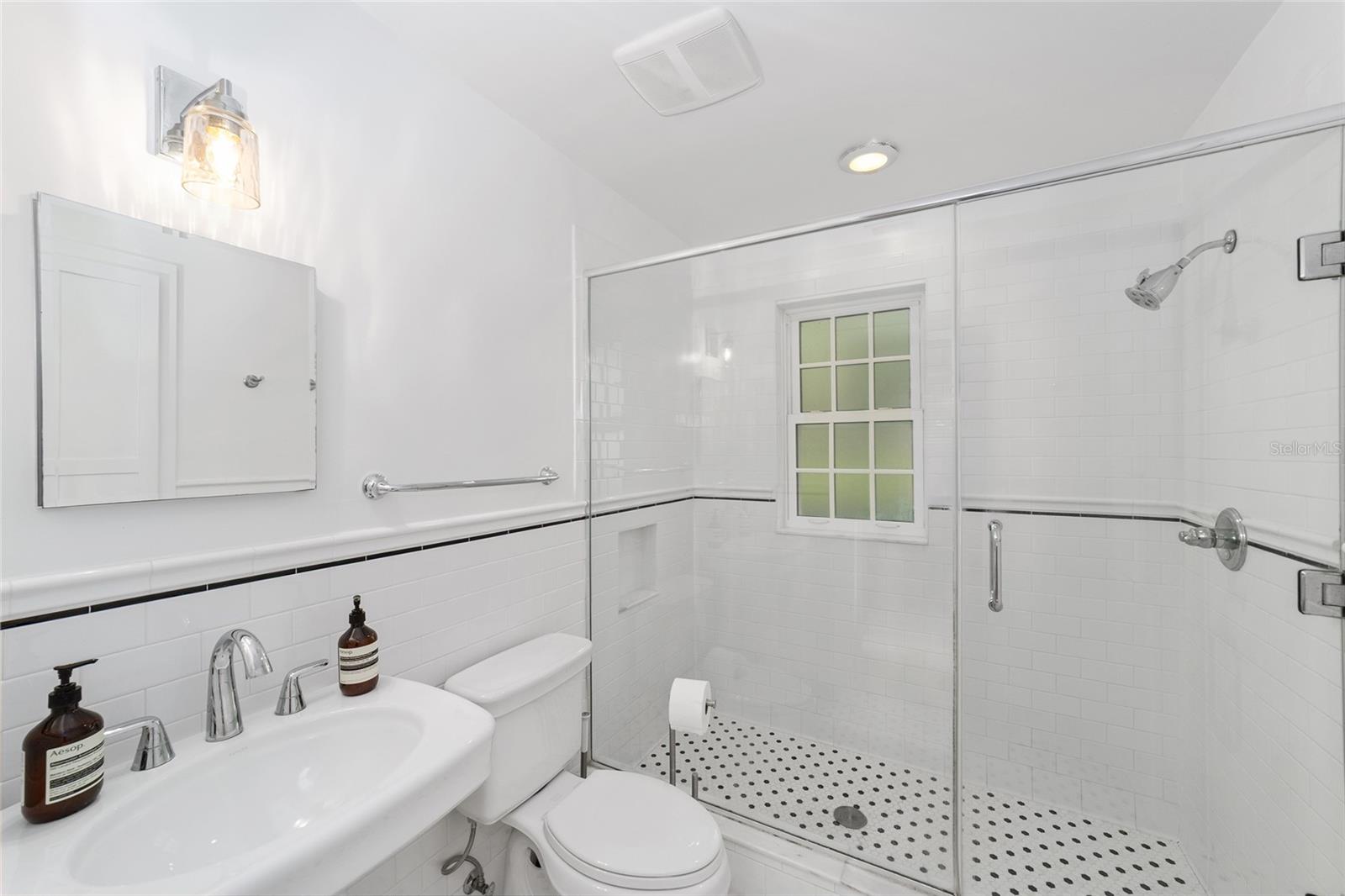 415 NE 5TH AVE, GAINESVILLE, FL, 32601