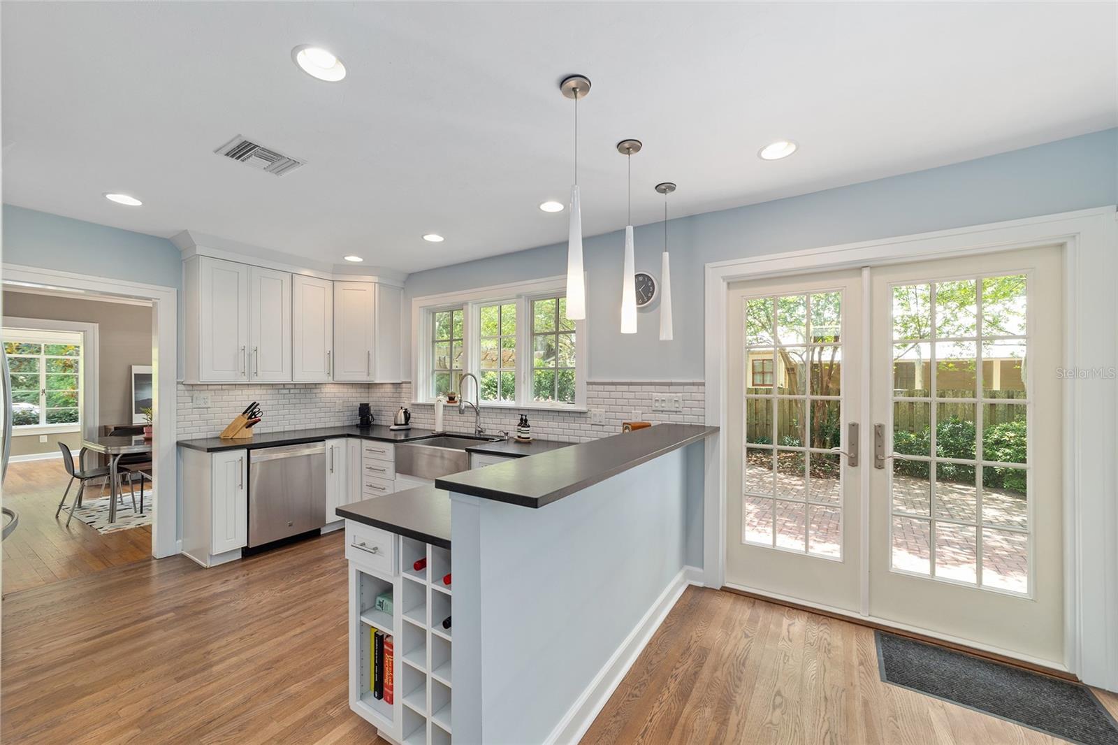 415 NE 5TH AVE, GAINESVILLE, FL, 32601